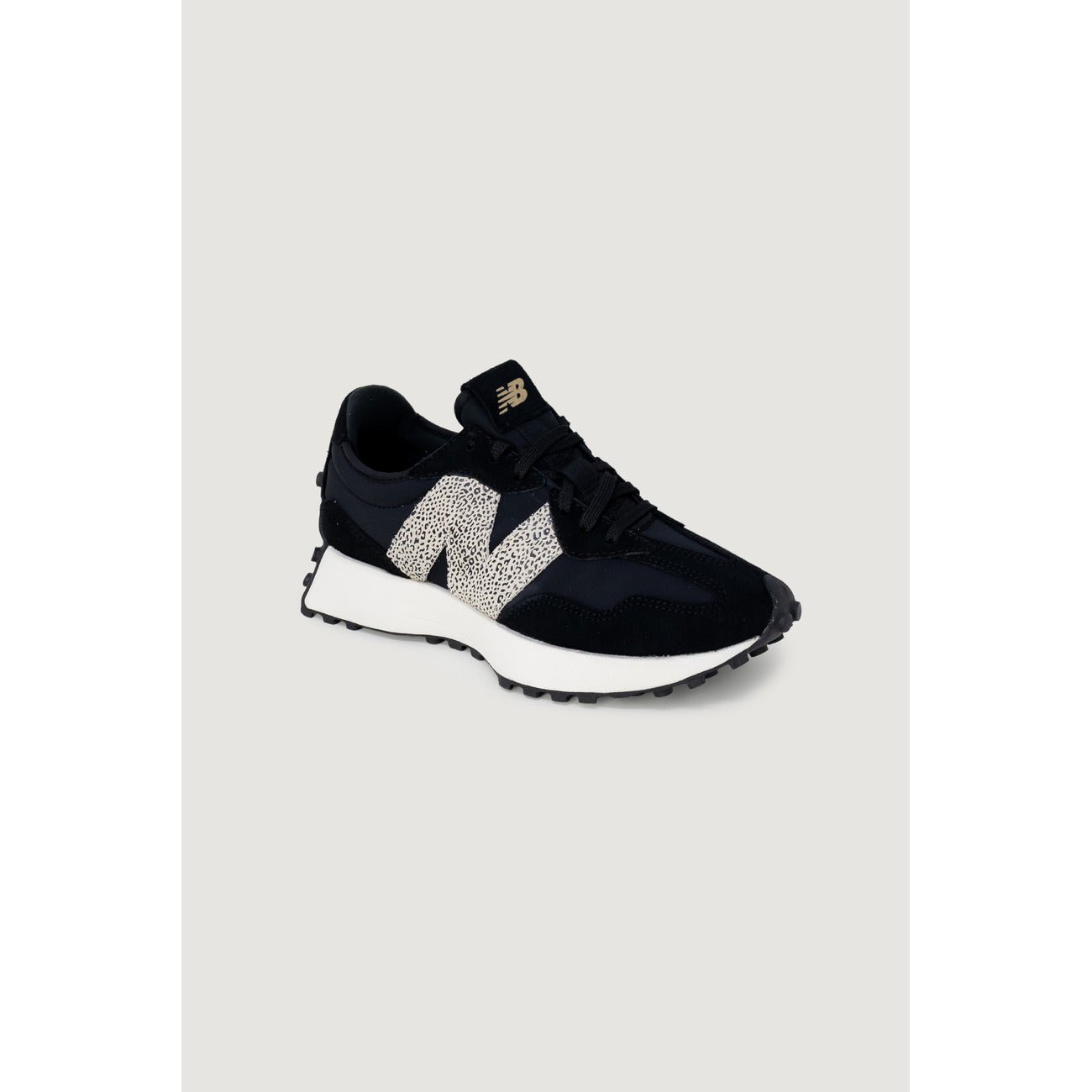 New Balance Women Sneakers - Zenvogue.