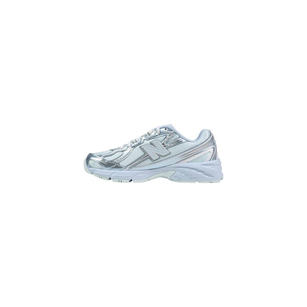 New Balance Dames Sneakers Metallic Zilver – Trendy Lifestyle Sneakers met Comfortzool
