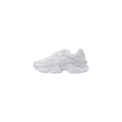 New Balance Dames Sneakers Wit – Sportieve Comfort Sneakers met Chunky Zool - Zenvogue.