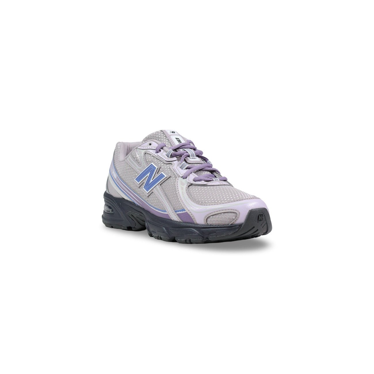 New Balance Women Sneakers - Zenvogue.