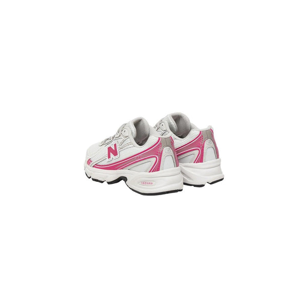 New Balance Women Sneakers - Zenvogue.